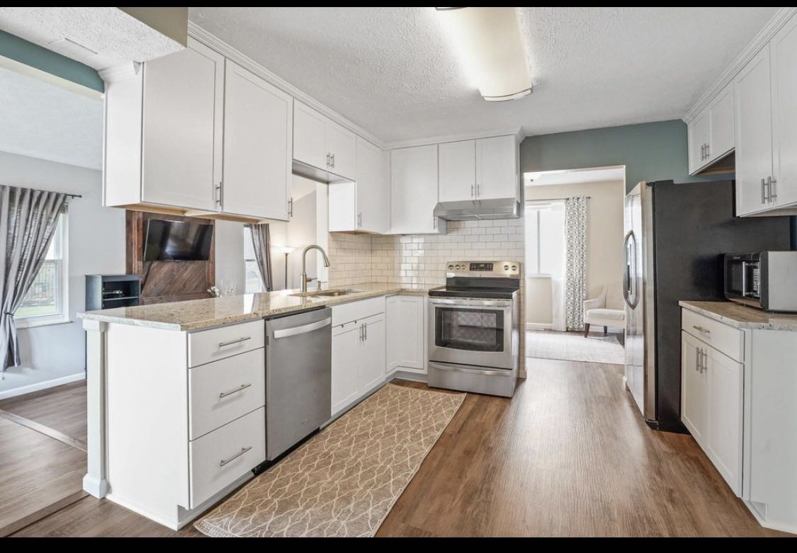 Room for Rent – Spacious Bedroom in Single-Family Home (Dublin, OH)