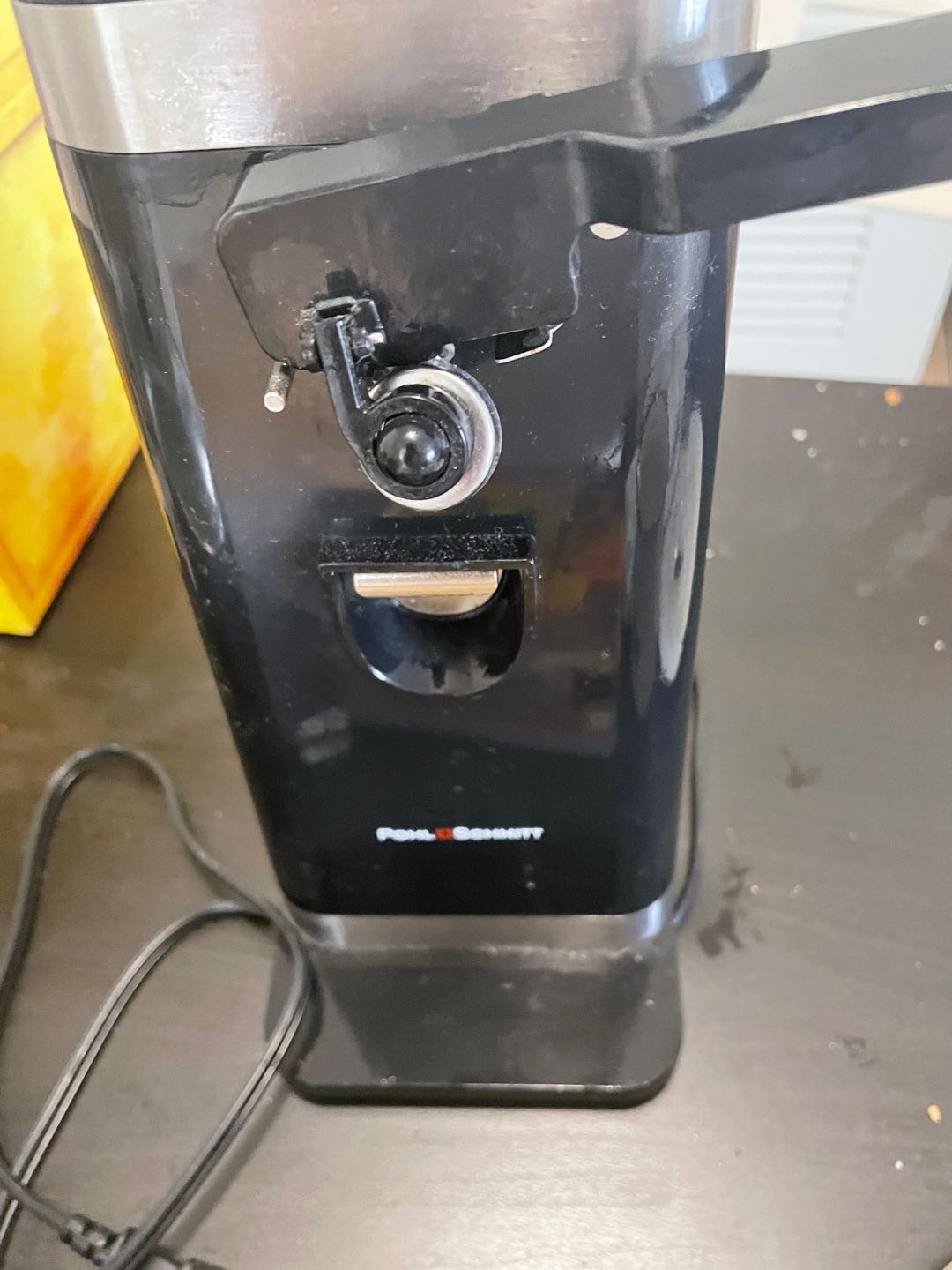 出电动开罐器