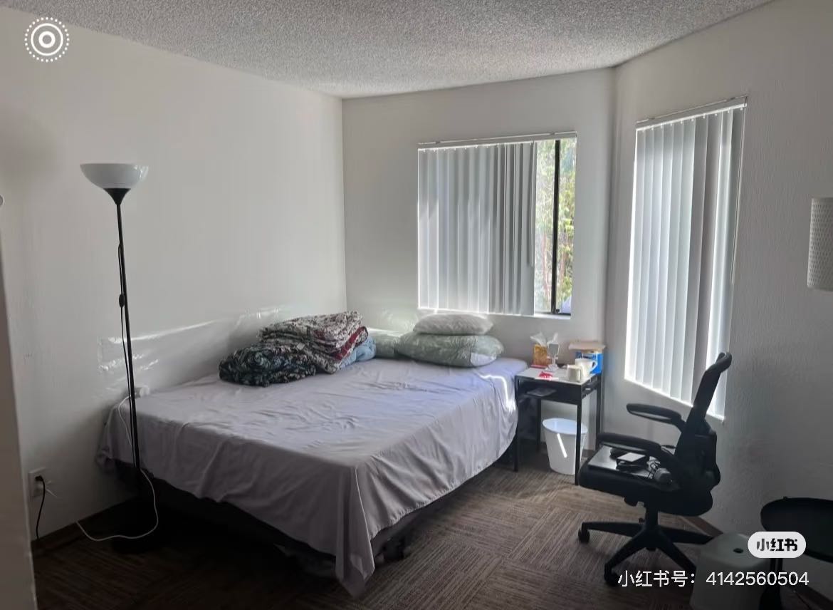 92122 Del Sol apartment客卧出租