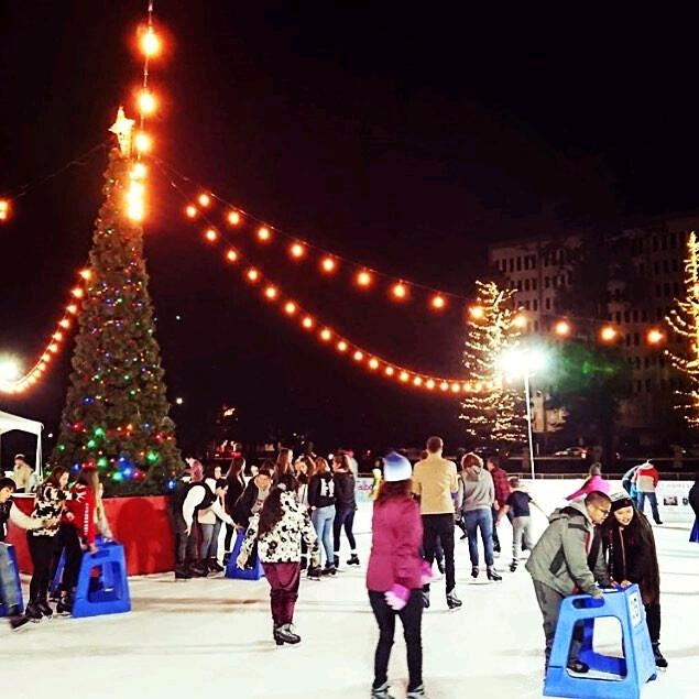 来湾区这些户外冰场上翩翩起舞吧!